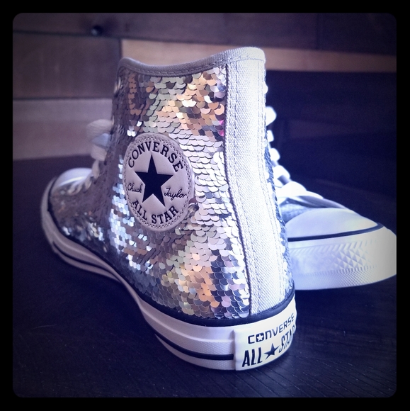 womens sequin converse